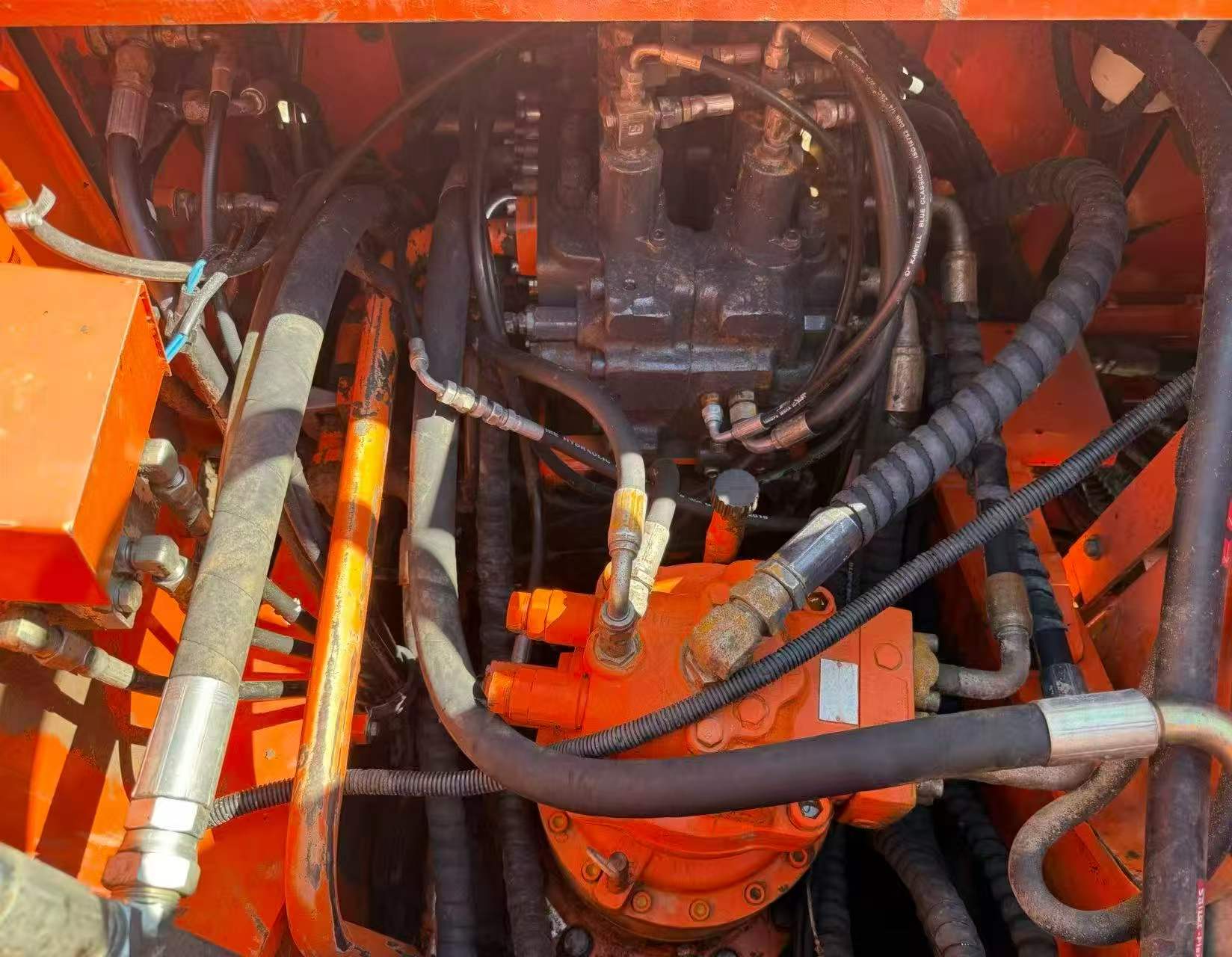 Buy Doosan DH210W-7 Used Excavator / 7