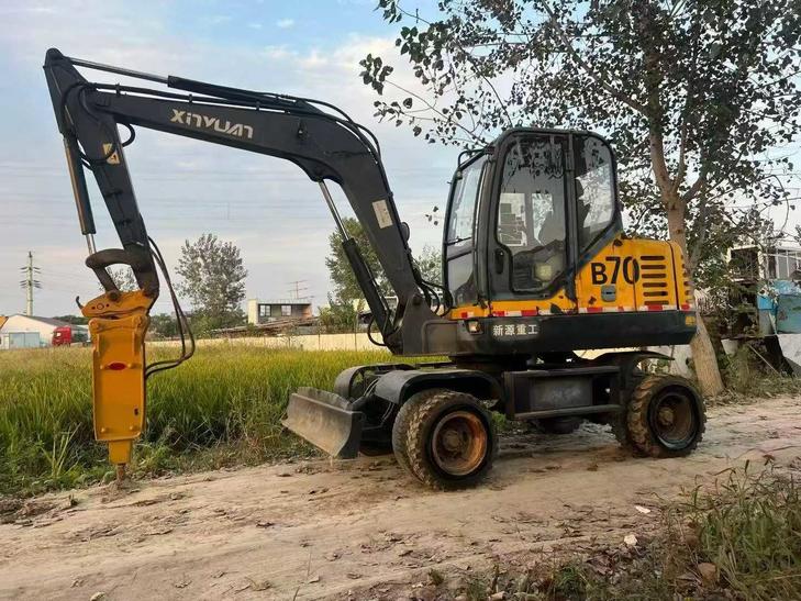 Buy Doosan Used Excavator / 1