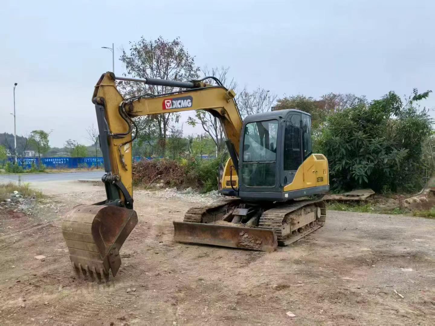 Buy XCMG XE75C Used Excavator / 4 Buy XCMG XE75C Used Excavator / 4