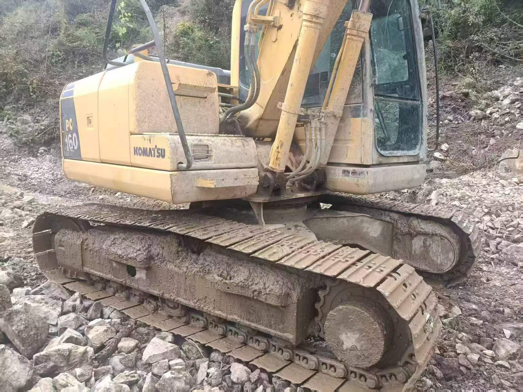 Buy Komatsu PC130 Used Excavator / 6