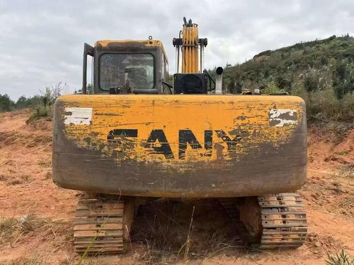 Buy Sany SY135 Used Excavator / 1
