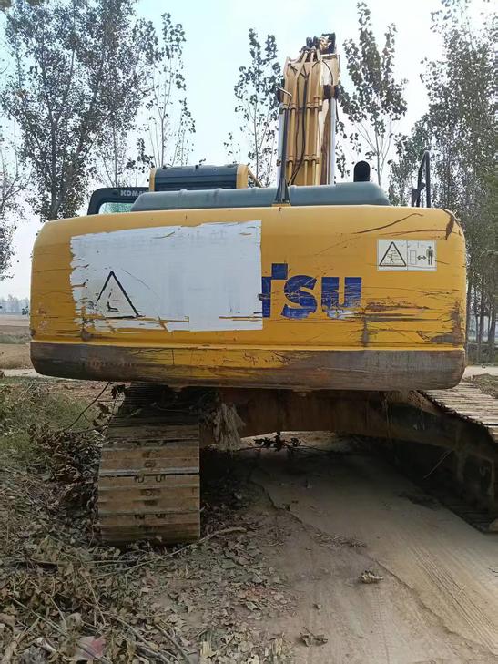Buy Komatsu PC240-6 Used Excavator / 1