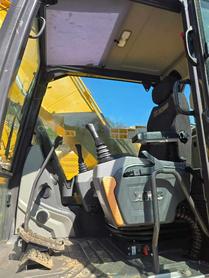 Buy XCMG XE200 Used Excavator / 2 Buy XCMG XE200 Used Excavator / 2