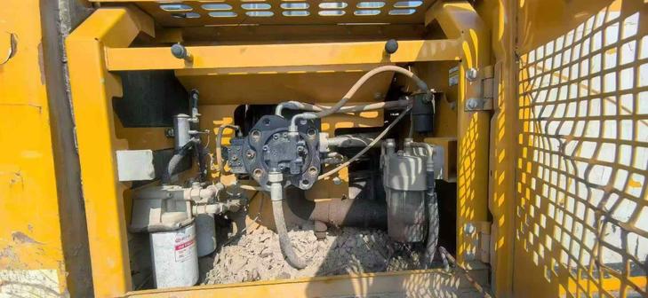 Buy Sany SY200C Used Excavator / 1