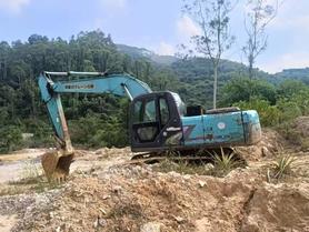Buy Kobelco SK200-2 Used Excavator / 3 Buy Kobelco SK200-2 Used Excavator / 3