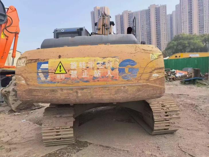 Buy XCMG XE200 Used Excavator / 1