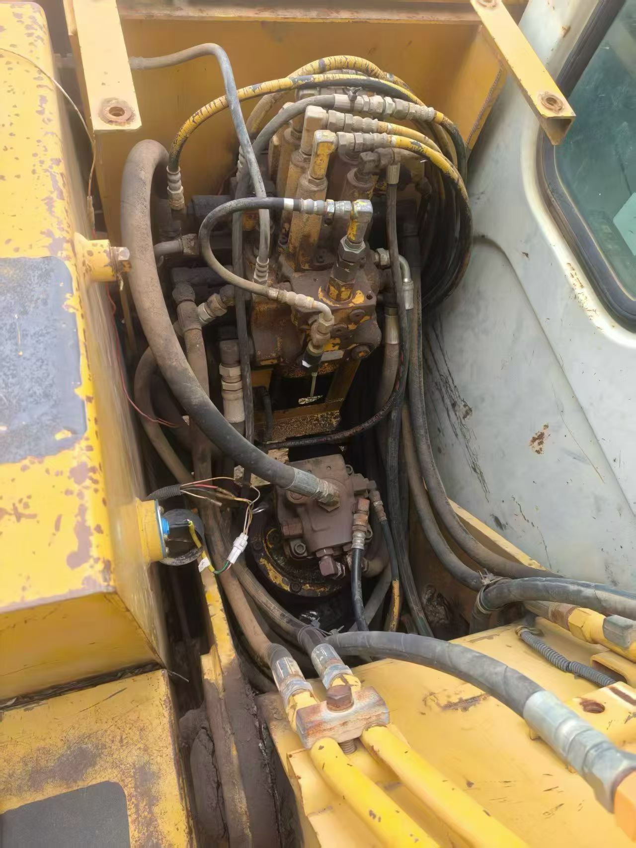 Buy Kato Used Excavator / 4