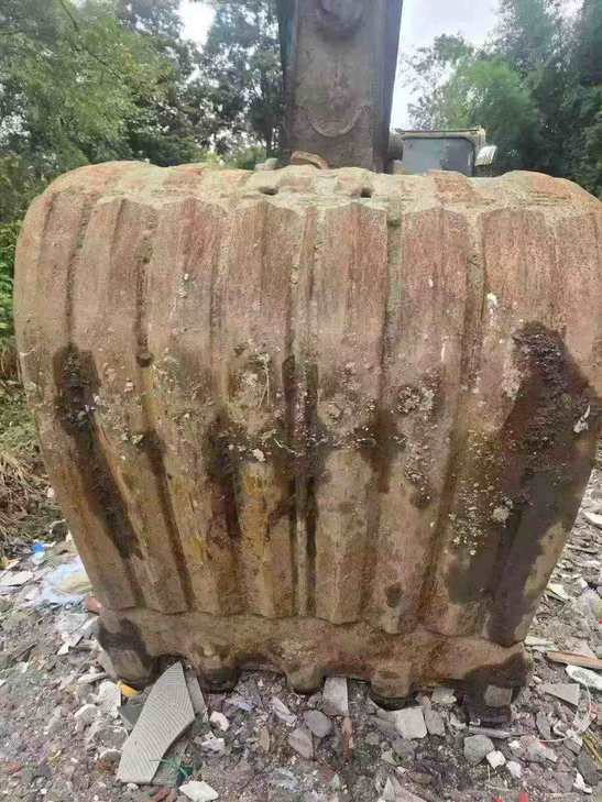 Buy Komatsu PC240-6 Used Excavator / 1