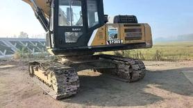 Buy Sany SY245H Used Excavator / 6 Buy Sany SY245H Used Excavator / 6