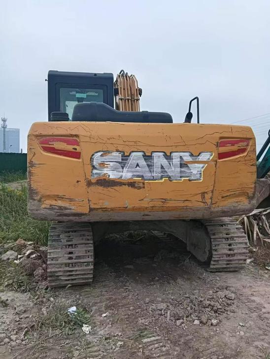 Buy Sany SY135 Used Excavator / 1