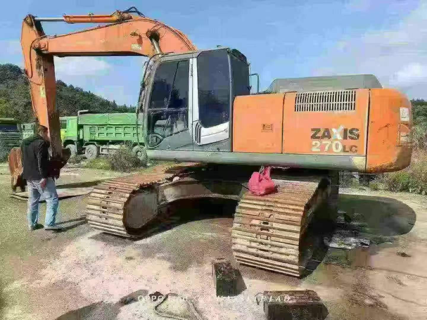 Buy Hitachi ZX270-3 Used Excavator / 7