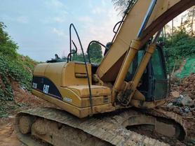 Buy Caterpillar 320D Used Excavator / 2 Buy Caterpillar 320D Used Excavator / 2