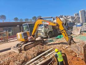 Buy XCMG XE60 Used Excavator / 2 Buy XCMG XE60 Used Excavator / 2