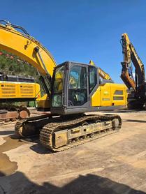 Buy XCMG XE200 Used Excavator / 9 Buy XCMG XE200 Used Excavator / 9