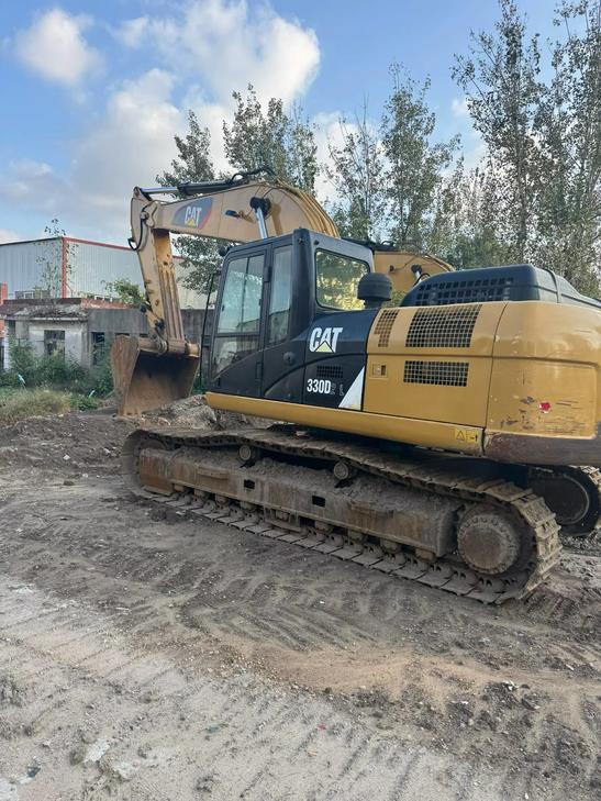 Buy Caterpillar 330B Used Excavator / 1