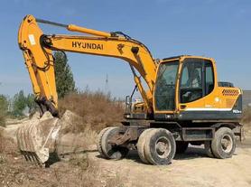 Buy Hyundai R140W-7 Used Excavator / 3 Buy Hyundai R140W-7 Used Excavator / 3