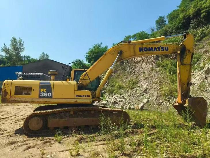 Buy Komatsu PC360-7 Used Excavator / 1