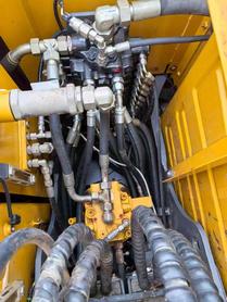 Buy XCMG XE75C Used Excavator / 6 Buy XCMG XE75C Used Excavator / 6