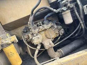 Buy Caterpillar 320A Used Excavator / 2 Buy Caterpillar 320A Used Excavator / 2