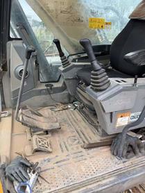 Buy XCMG XE200 Used Excavator / 6 Buy XCMG XE200 Used Excavator / 6