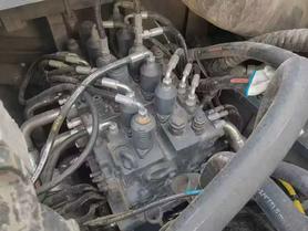 Buy XCMG XE550DK Used Excavator / 4 Buy XCMG XE550DK Used Excavator / 4