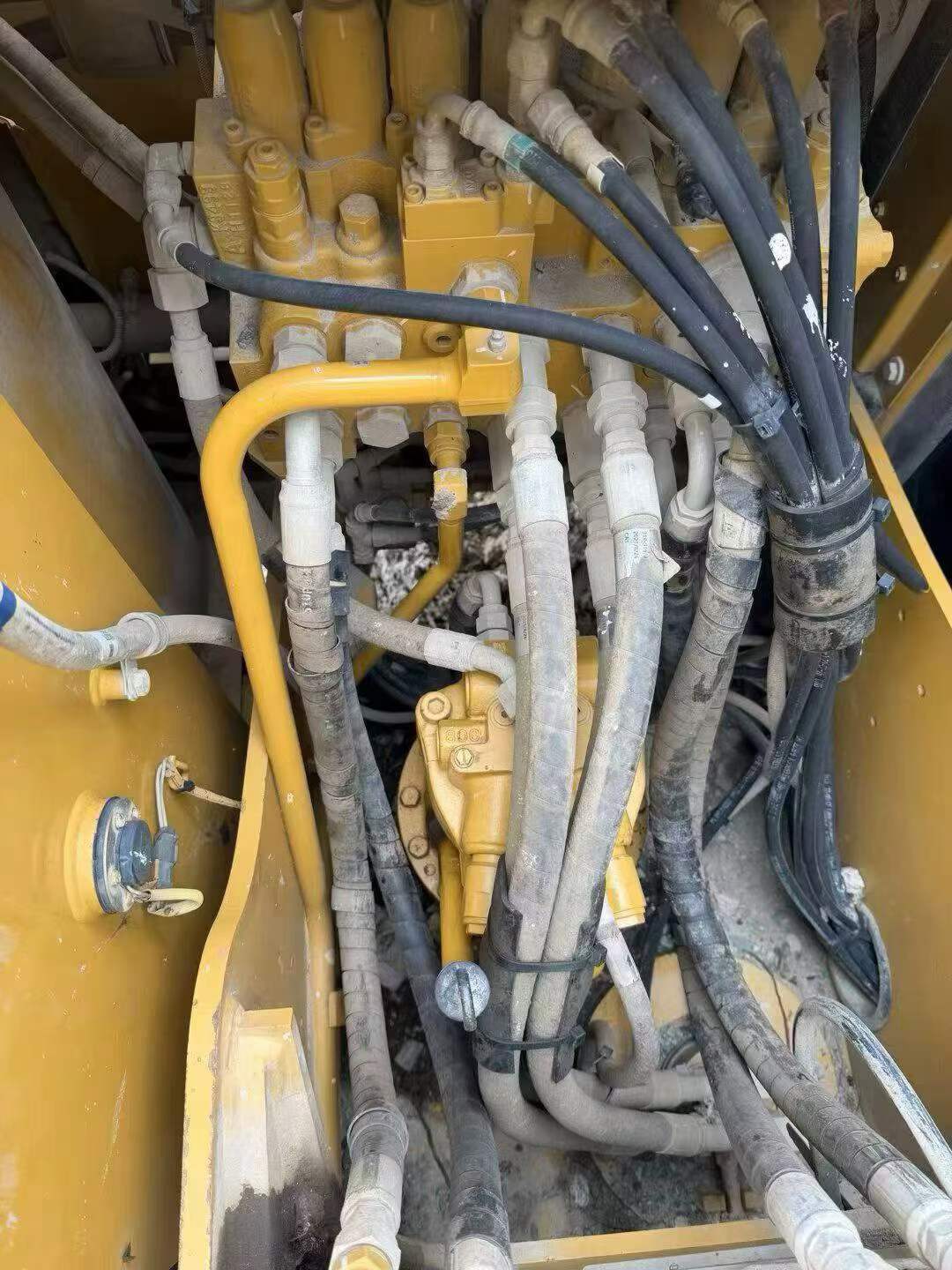 Buy Caterpillar 313D Used Excavator / 5