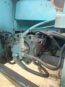 Buy Kobelco SK200-2 Used Excavator / 4 Buy Kobelco SK200-2 Used Excavator / 4