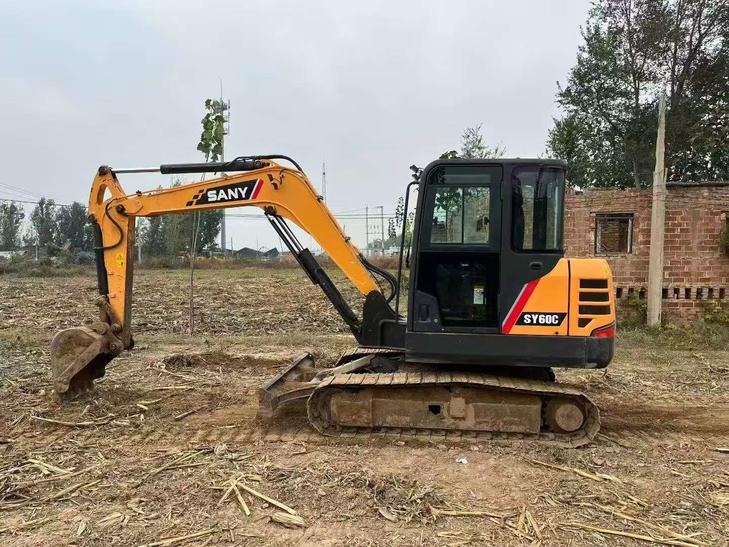 Buy Sany SY60 Used Excavator / 1