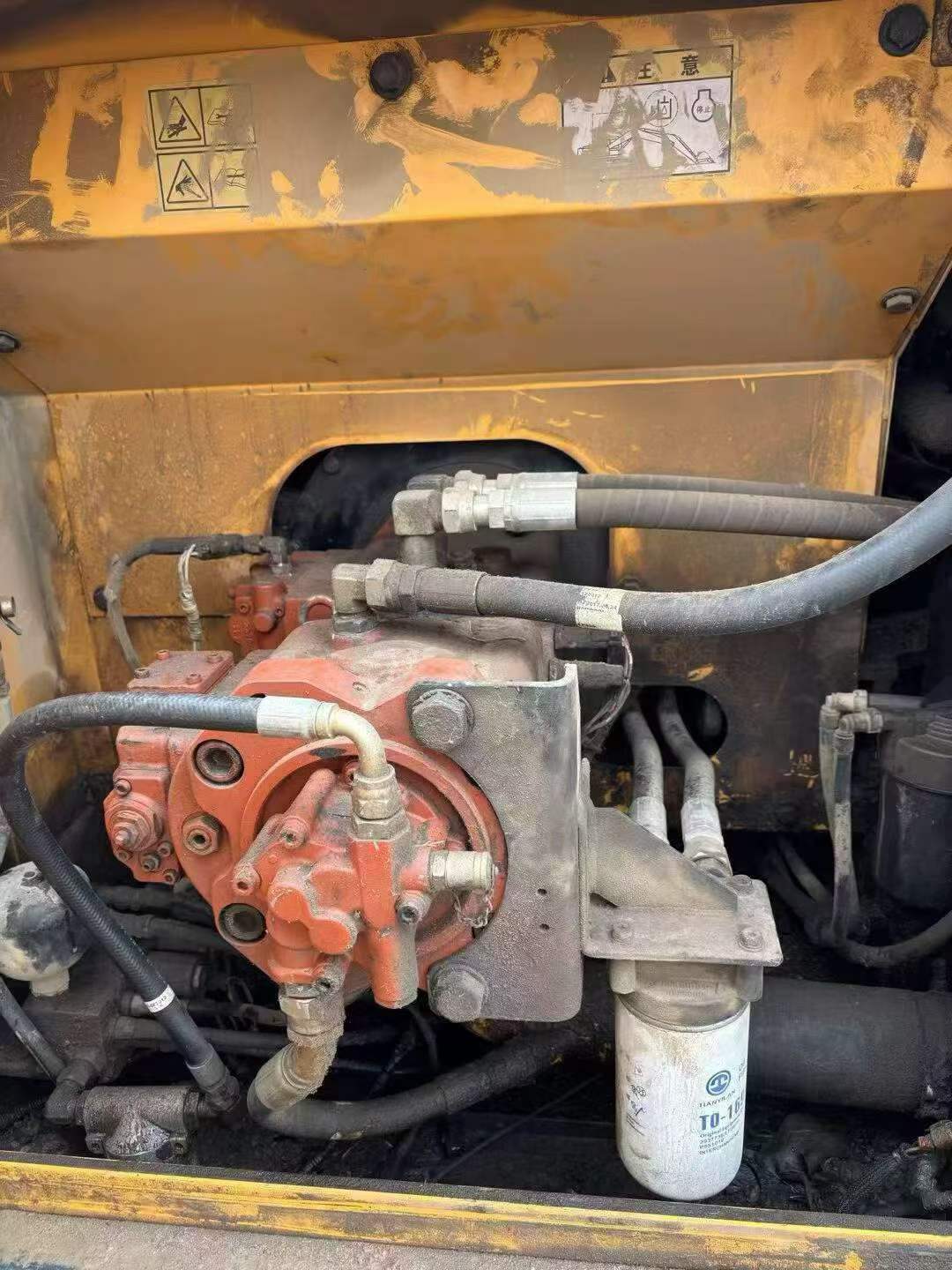 Buy Hyundai R215VS Used Excavator / 5