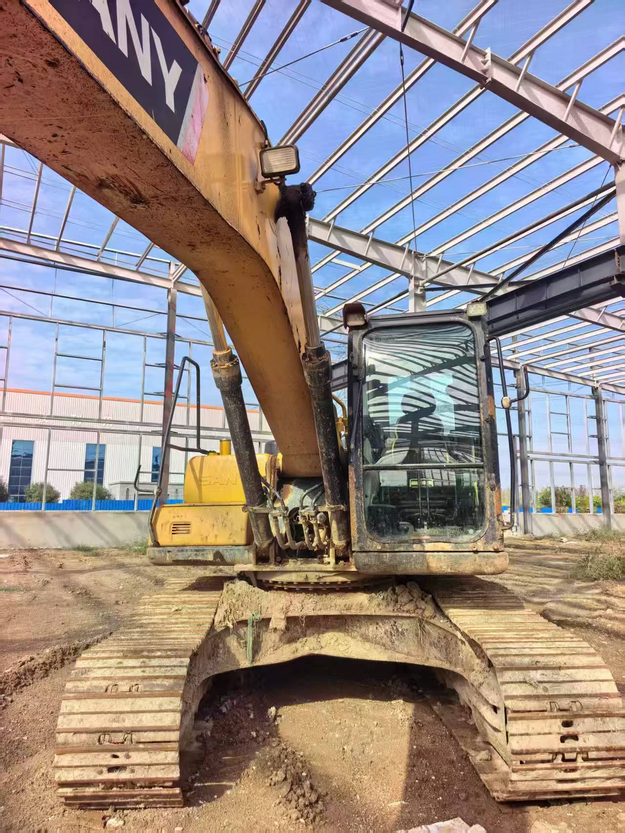 Buy Sany SY205C Used Excavator / 3