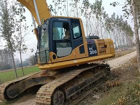 Buy Komatsu PC240-6 Used Excavator / 3 Buy Komatsu PC240-6 Used Excavator / 3