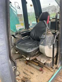 Buy Kobelco SK200-11 Used Excavator / 6 Buy Kobelco SK200-11 Used Excavator / 6