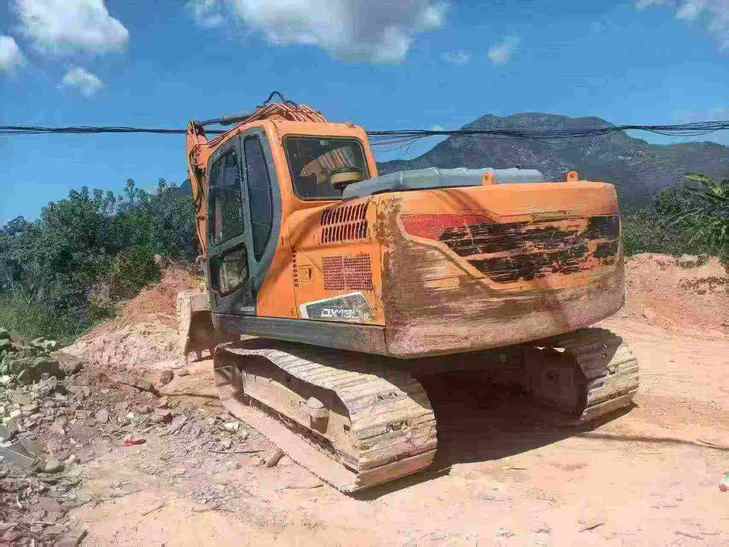 Buy Doosan S130W-3 Used Excavator / 1