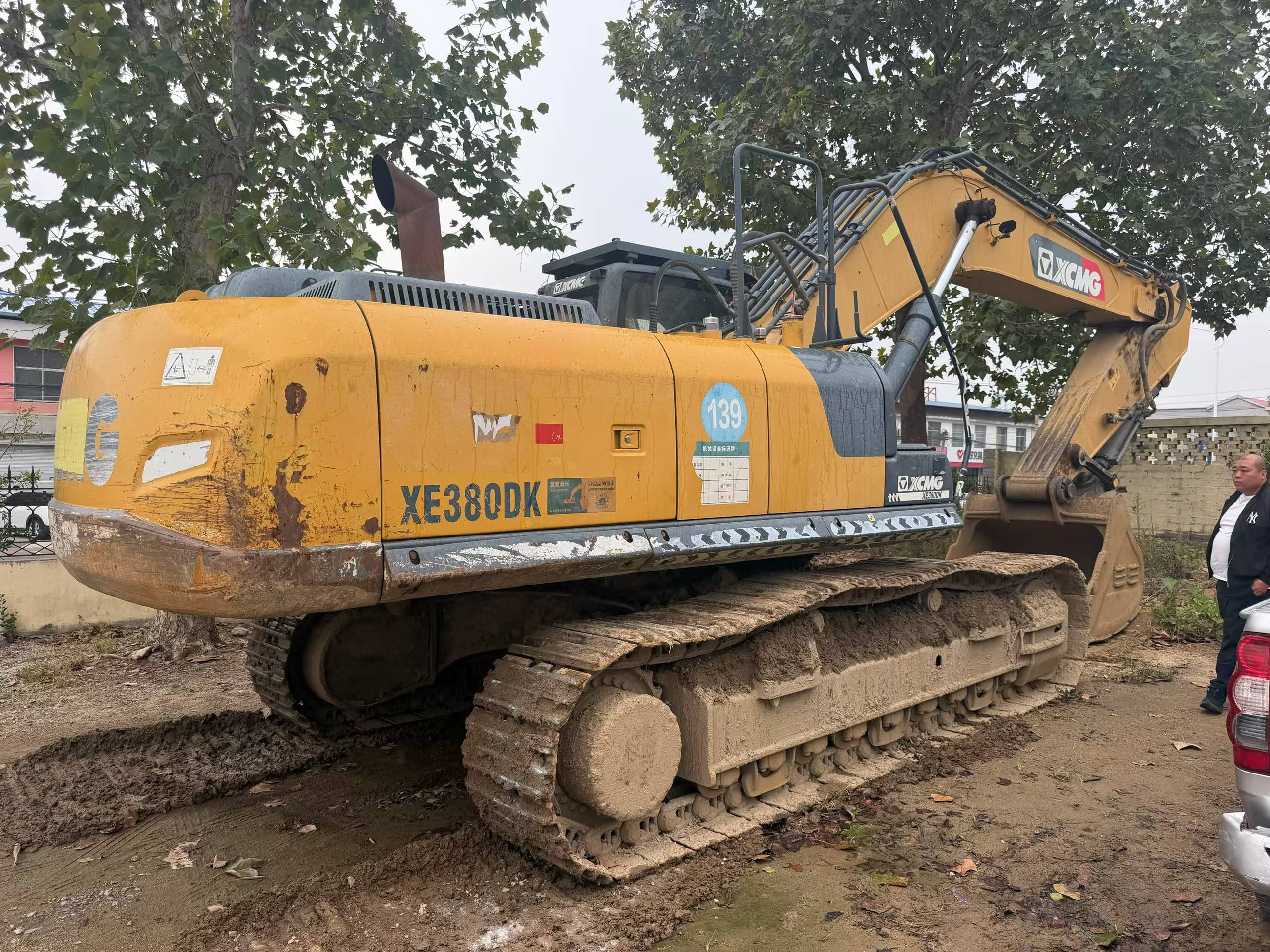 Buy XCMG XE380K Used Excavator / 2