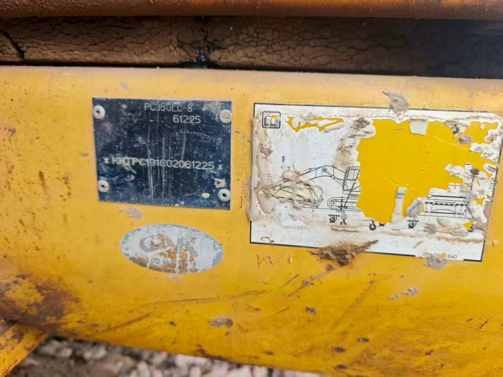 Купить Подержанный Экскаватор Komatsu PC350-8 / 6