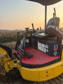 Buy Komatsu PC20-2 Used Excavator / 7 Buy Komatsu PC20-2 Used Excavator / 7