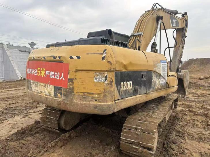 Buy Caterpillar 320A Used Excavator / 1