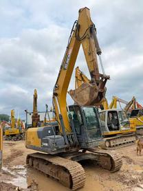 Buy XCMG XE135B Used Excavator / 3 Buy XCMG XE135B Used Excavator / 3