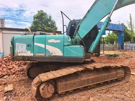 Buy Kobelco SK200 Used Excavator / 3 Buy Kobelco SK200 Used Excavator / 3