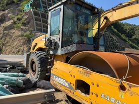 Buy XCMG Used Excavator / 5 Buy XCMG Used Excavator / 5