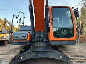 Buy Doosan DH200-3 Used Excavator / 3 Buy Doosan DH200-3 Used Excavator / 3