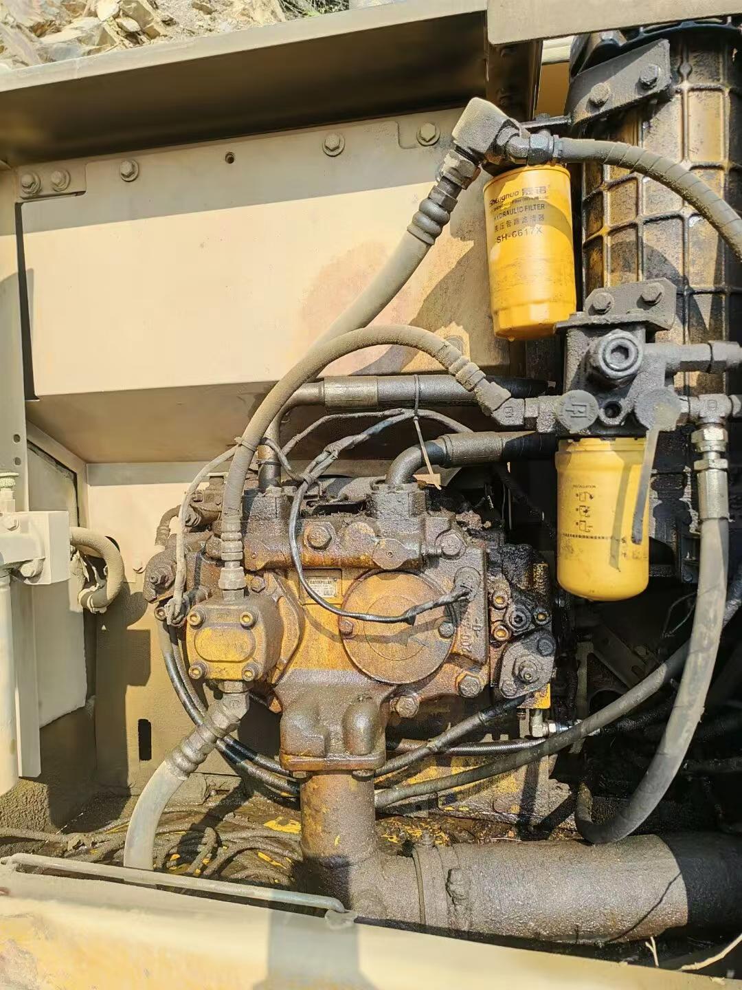 Buy Caterpillar 320D Used Excavator / 3