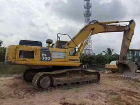 شراء حفارة Komatsu PC300 مستعملة / 3 شراء حفارة Komatsu PC300 مستعملة / 3