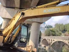 Buy Kobelco SK140LC-8 Used Excavator / 2 Buy Kobelco SK140LC-8 Used Excavator / 2