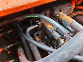 Buy Doosan DX260LC Used Excavator / 4 Buy Doosan DX260LC Used Excavator / 4