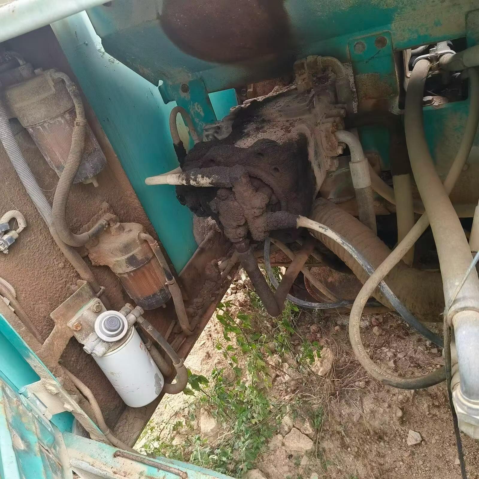 Buy Kobelco SK260 Used Excavator / 2