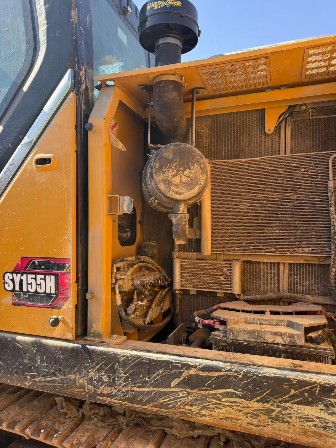 Buy Sany SY135 Used Excavator / 9