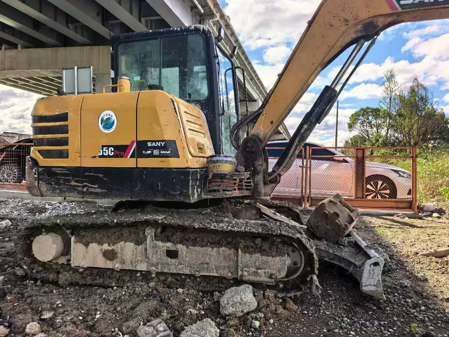 Buy Sany SY55 Used Excavator / 5
