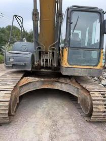 Buy XCMG XE200 Used Excavator / 3 Buy XCMG XE200 Used Excavator / 3