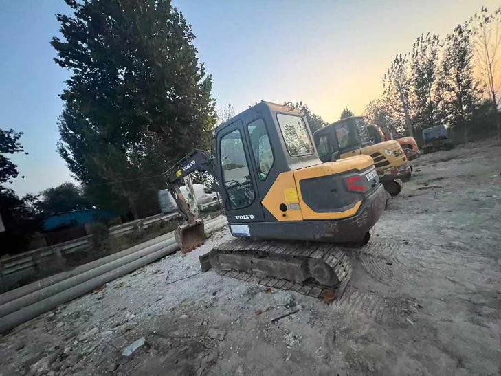 Buy Volvo EC55 Used Excavator / 1